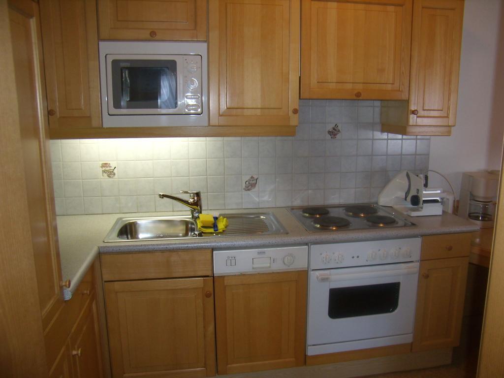 Appartementhaus Egger Kaprun Habitación foto